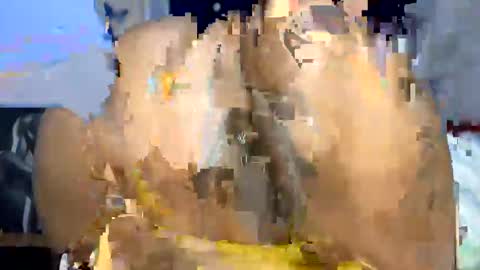 Snapshot of joyslim1 chatting on 01-05-25, 04:47 Butterflyass online show from 01-05-25, 04:47