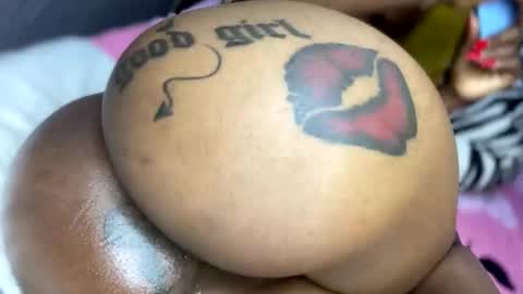 Snapshot of joyslim1 chatting on 03-03-25, 05:09 Butterflyass online show from 03-03-25, 05:09