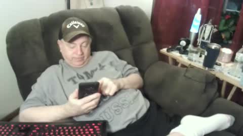 Snapshot of jpmel99 chatting on 01-05-25, 05:41 jpmel99 online show from 01-05-25, 05:41