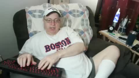 Snapshot of jpmel99 chatting on 03-09-25, 01:04 jpmel99 online show from 03-09-25, 01:04