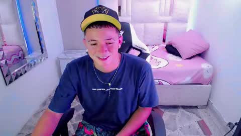 N I N O online show from 03-08-25, 04:06