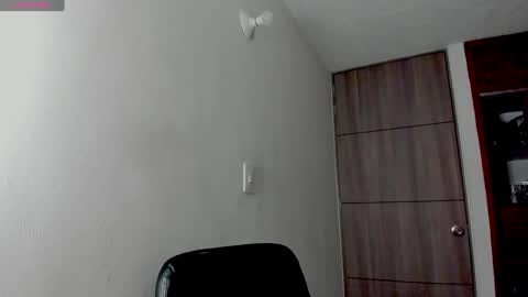 Snapshot of jriizh chatting on 01-04-25, 02:56 Cristian- tellme Criis online show from 01-04-25, 02:56