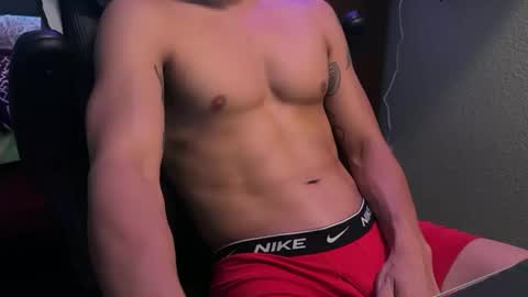 Snapshot of jrxguy chatting on 10-11-25, 12:21 jrxguy online show from 10-11-25, 12:21