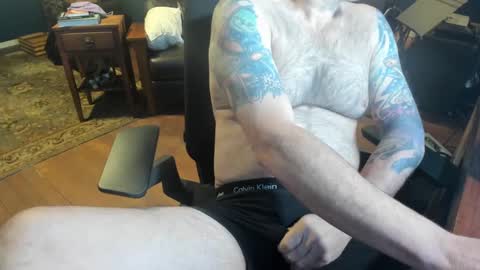 Snapshot of jsimon04 chatting on 01-06-25, 03:08 jsimon04 online show from 01-06-25, 03:08