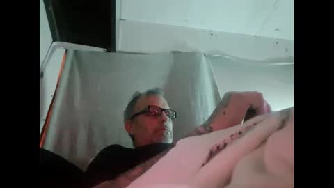 Jsmitty40 online show from 10-03-25, 05:15