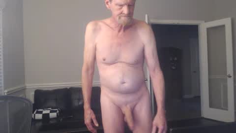 Snapshot of jtull52 chatting on 02-19-25, 11:36 jtull52 online show from 02-19-25, 11:36