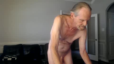 Snapshot of jtull52 chatting on 09-26-25, 06:12 jtull52 online show from 09-26-25, 06:12