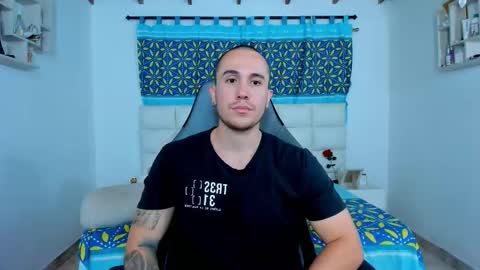 Juan online show from 02-12-25, 03:51