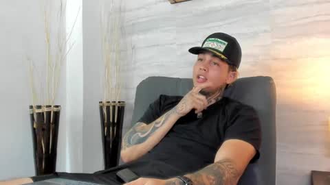 Snapshot of juan_alvarez18 chatting on 02-19-25, 03:50 juan_alvarez18 online show from 02-19-25, 03:50