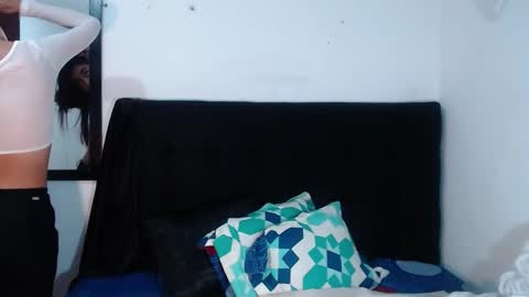    online show from 01-07-26, 12:07