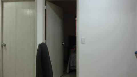 juan_gomez_1 online show from 02-11-25, 11:43