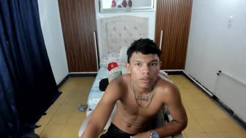 Juan Mhata online show from 05-17-26, 01:47