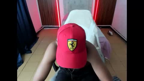 Juan Mhata online show from 05-24-26, 01:10