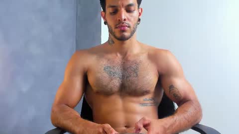Juan Esteban online show from 06-11-26, 02:53