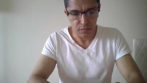 Snapshot of juanearth1 chatting on 05-13-26, 09:55 juanearth1 online show from 05-13-26, 09:55