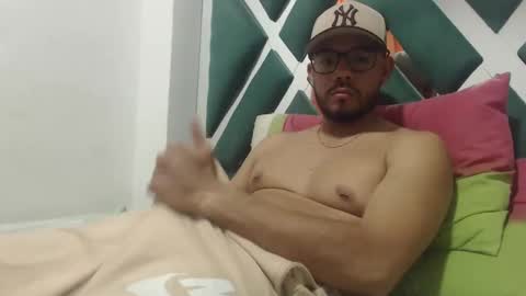 juanfe_style online show from 10-08-25, 02:42