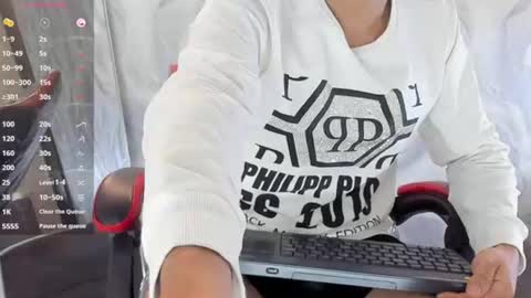Snapshot of juanga_briel chatting on 07-21-26, 12:18 JUAN GABRIEL online show from 07-21-26, 12:18