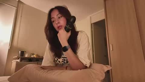 juanilla99 online show from 10-03-25, 01:46