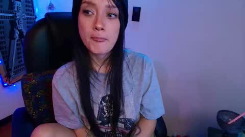 Juanita online show from 02-11-25, 11:01