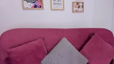 juanita_owens online show from 12-21-24, 12:20