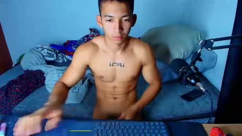 Snapshot of juansw66 chatting on 11-18-25, 03:38 juansw66 online show from 11-18-25, 03:38