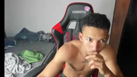 Snapshot of juansw66 chatting on 02-10-26, 07:23 juansw66 online show from 02-10-26, 07:23