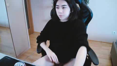 Snapshot of judame_aoi chatting on 01-12-25, 09:19 Aoi online show from 01-12-25, 09:19