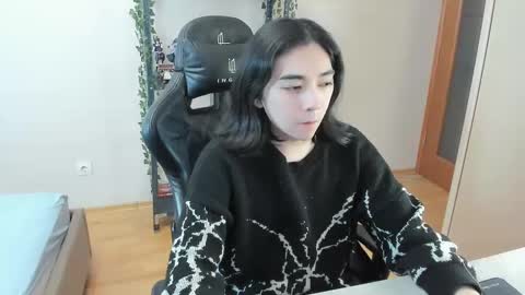 Snapshot of judame_aoi chatting on 03-04-25, 10:38 Aoi online show from 03-04-25, 10:38