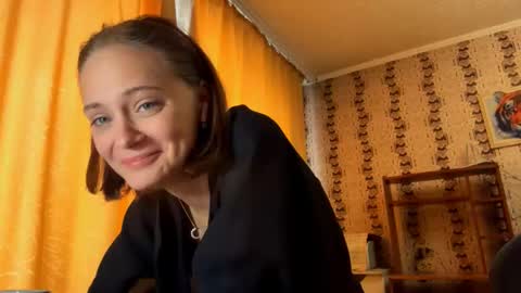 Lulu online show from 02-24-26, 01:47