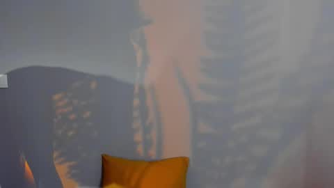 Snapshot of judymiles chatting on 02-14-25, 04:58 Angelica online show from 02-14-25, 04:58