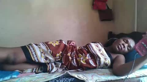 juice_petite3 online show from 03-11-25, 10:29