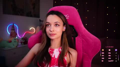 Snapshot of juicy___angel chatting on 03-06-25, 08:59 Angelina online show from 03-06-25, 08:59