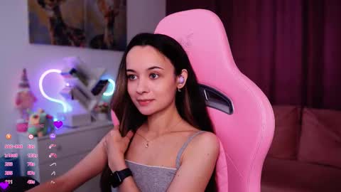 Snapshot of juicy___angel chatting on 09-24-25, 10:29 Angelina online show from 09-24-25, 10:29