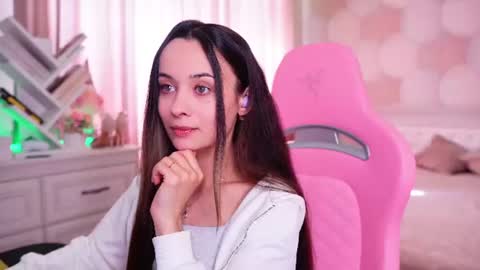Angelina online show from 06-24-26, 12:15