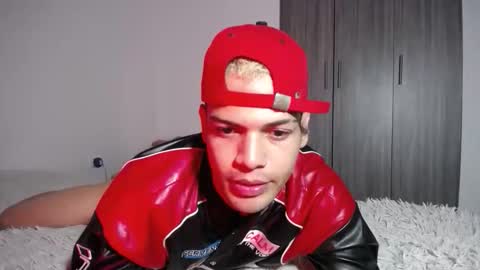 Miguel online show from 10-21-25, 02:01