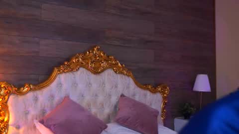 Jessye online show from 12-18-25, 08:48