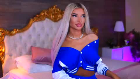 Snapshot of juicy_jessye chatting on 07-03-26, 09:32 Jessye online show from 07-03-26, 09:32