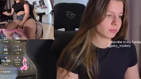 laura online show from 07-15-26, 02:55