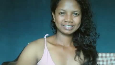 Snapshot of juicy_pretty chatting on 12-28-24, 03:37 stellah online show from 12-28-24, 03:37