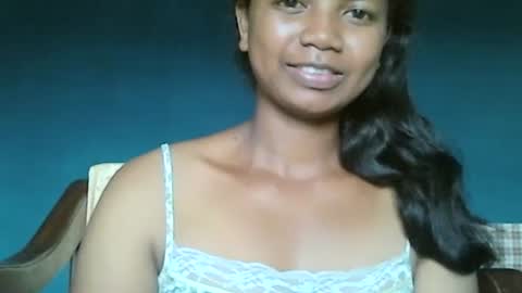 Snapshot of juicy_pretty chatting on 01-12-25, 04:42 stellah online show from 01-12-25, 04:42