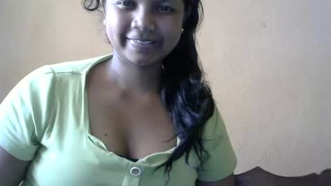 Snapshot of juicy_pretty chatting on 09-12-25, 07:52 stellah online show from 09-12-25, 07:52