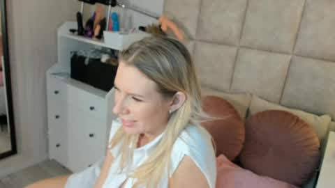 Tatjana online show from 04-26-26, 08:34