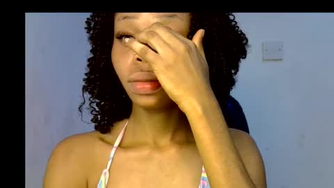 Snapshot of juicy_slut0 chatting on 03-26-26, 08:31 Champaign online show from 03-26-26, 08:31