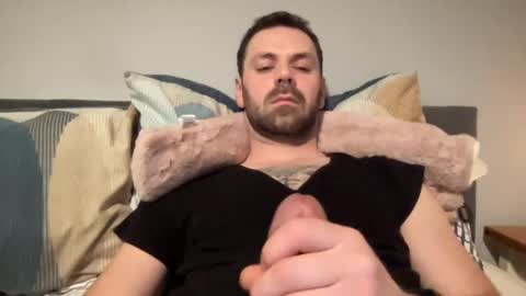 Snapshot of juicybonewar chatting on 12-09-24, 11:03 Daddy Tiger online show from 12-09-24, 11:03