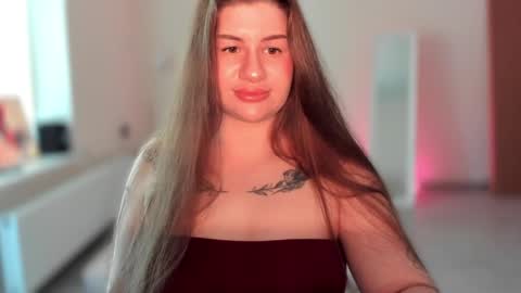 Elena online show from 05-19-26, 03:29