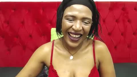 Snapshot of juicykayxxx chatting on 06-12-26, 10:03 Miss Kay online show from 06-12-26, 10:03