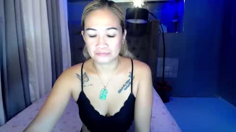 Den  online show from 04-25-26, 06:49