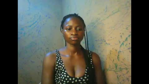 juicypiexx online show from 09-19-25, 04:03