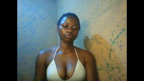 juicypiexx online show from 10-18-25, 12:57
