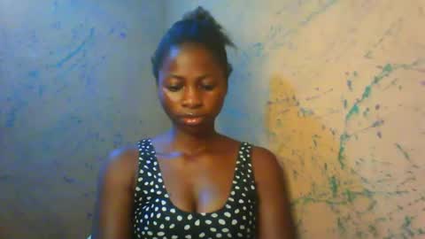 juicypiexx online show from 10-19-25, 04:18